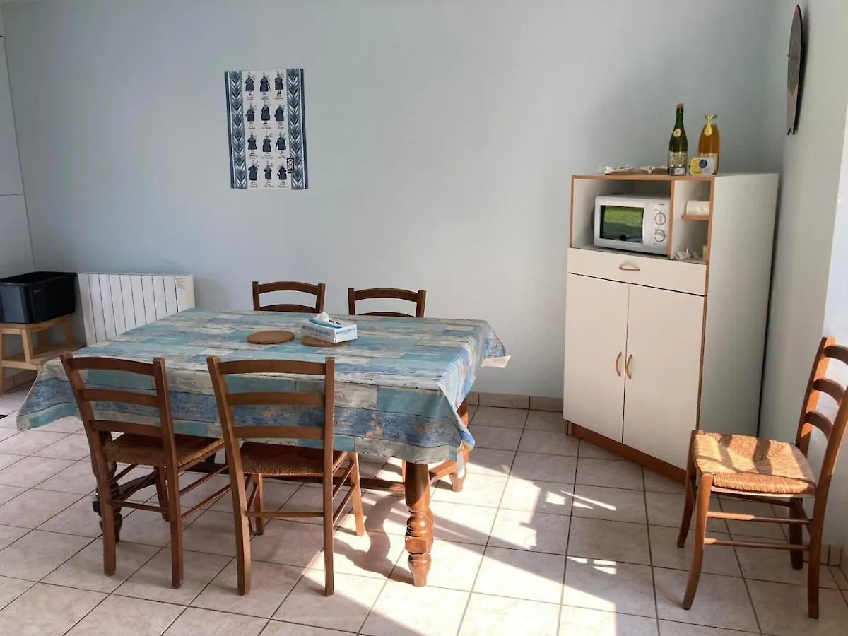 An Distro Pesketa Villa Penmarcʼh Franciaország